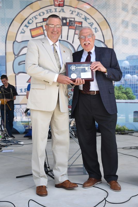 Mayor Crocker and Gary Moses